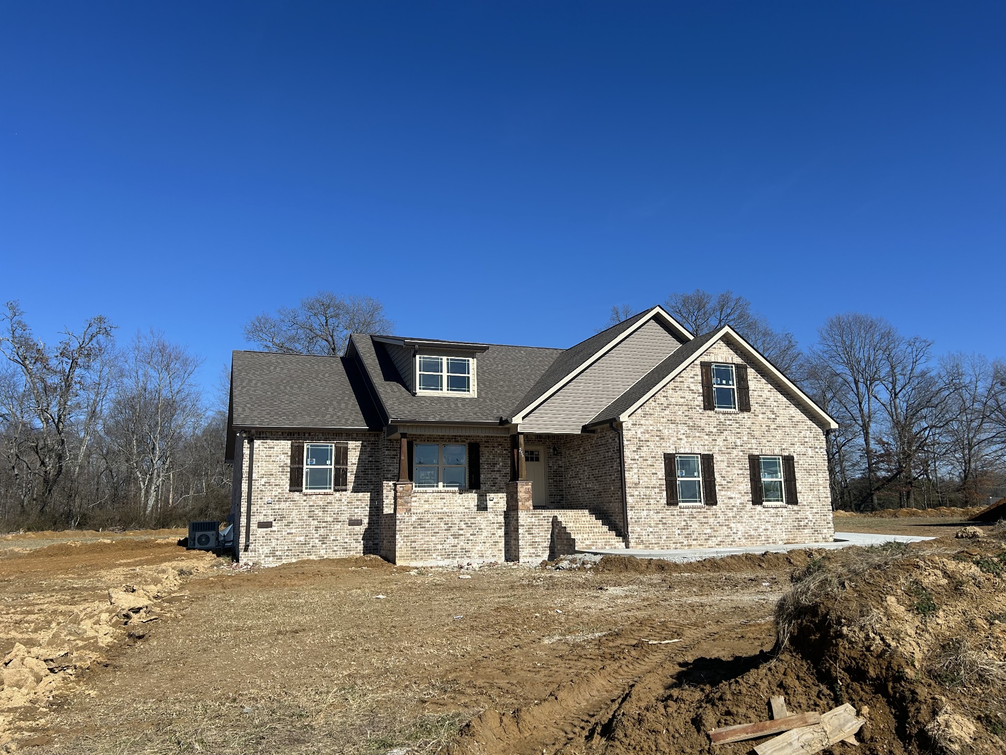 256 Randall Ln
