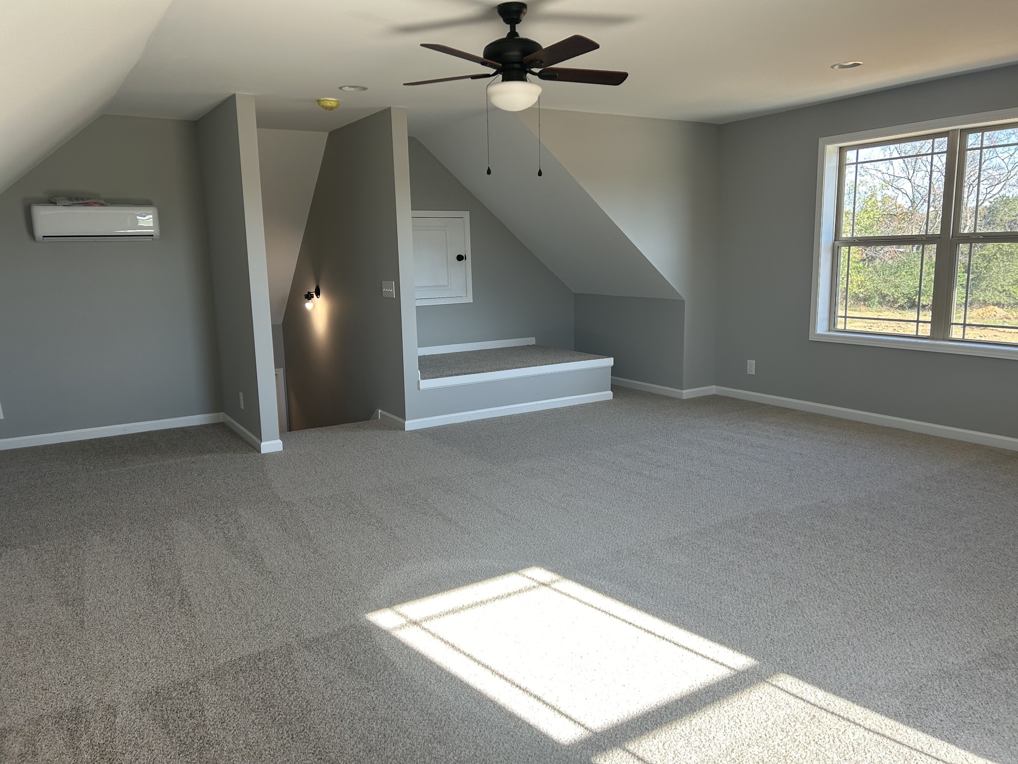 146 Randall Ln