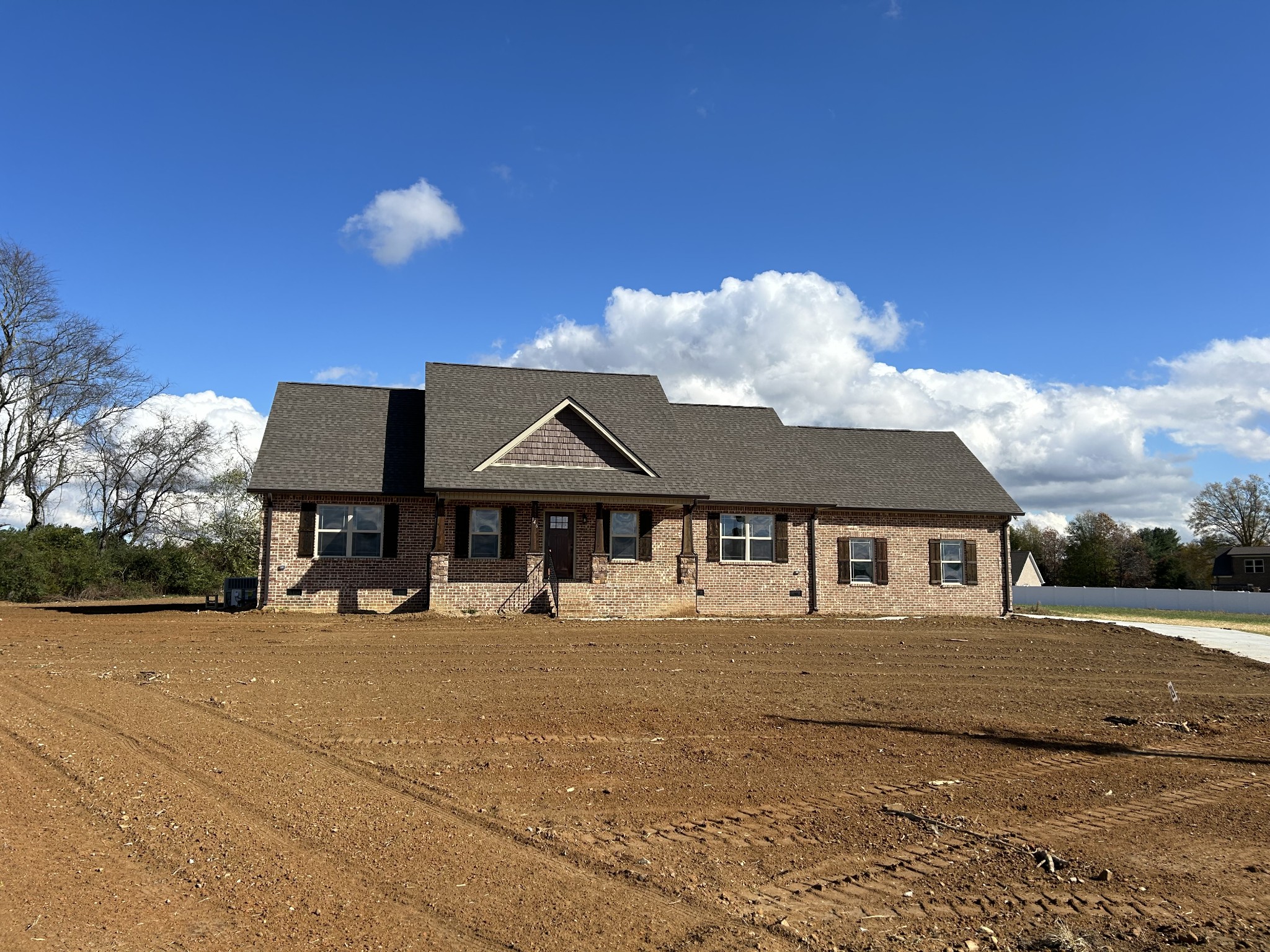 146 Randall Ln