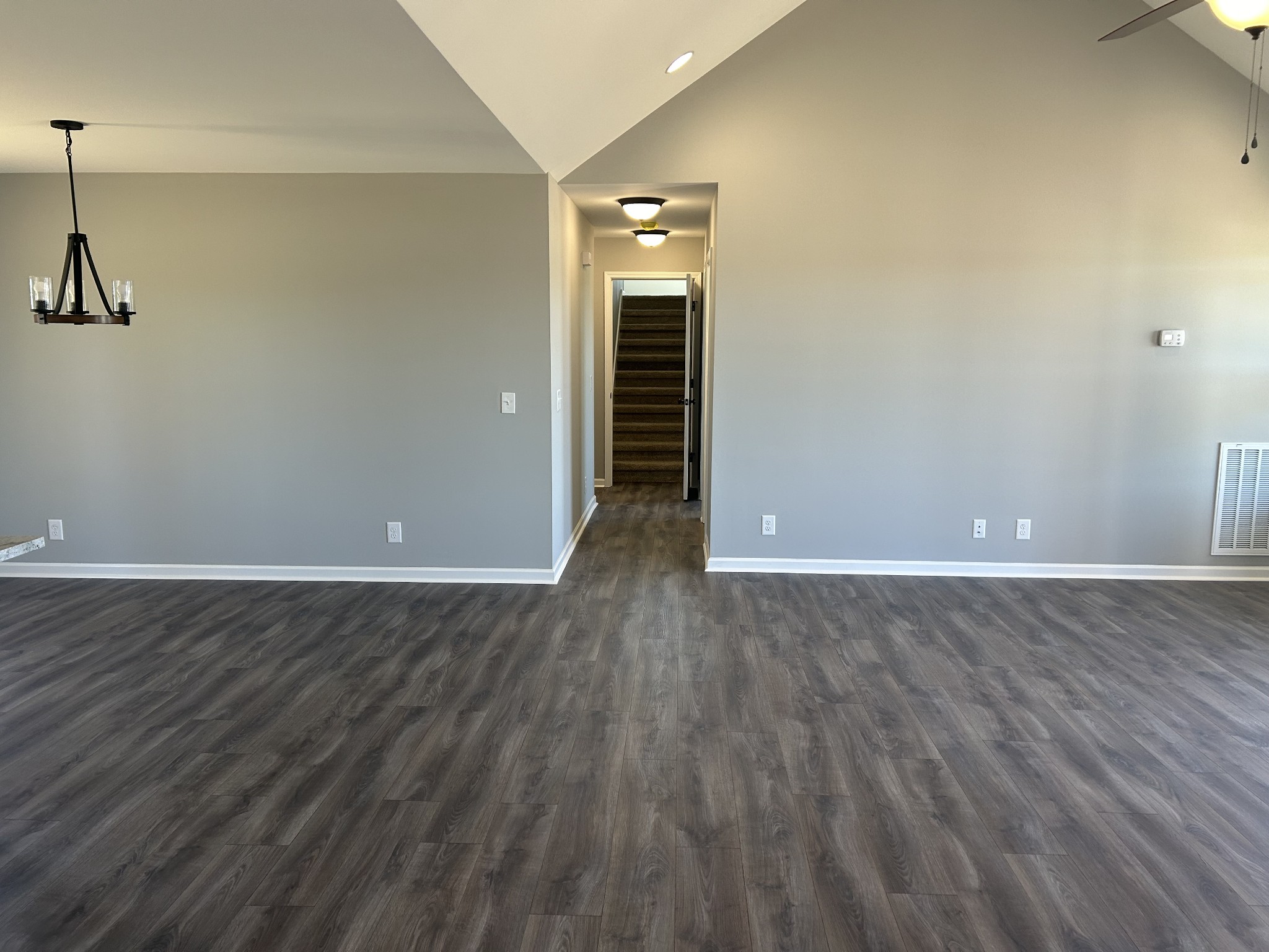 146 Randall Ln