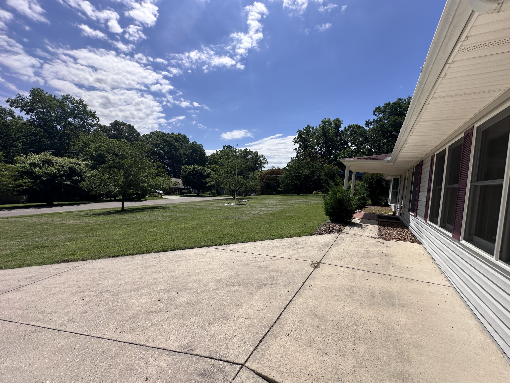 126 Trotters Cir