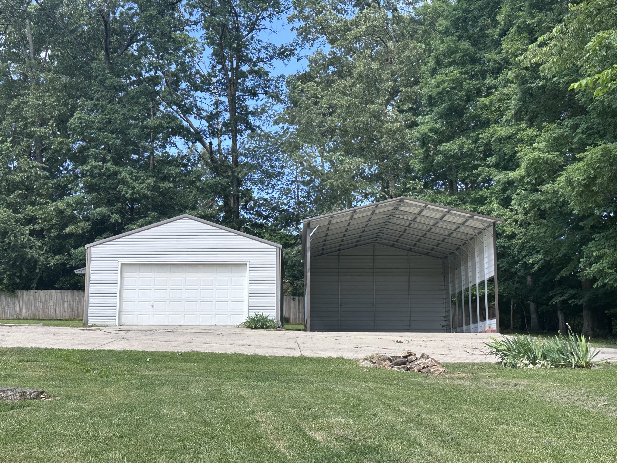 126 Trotters Cir