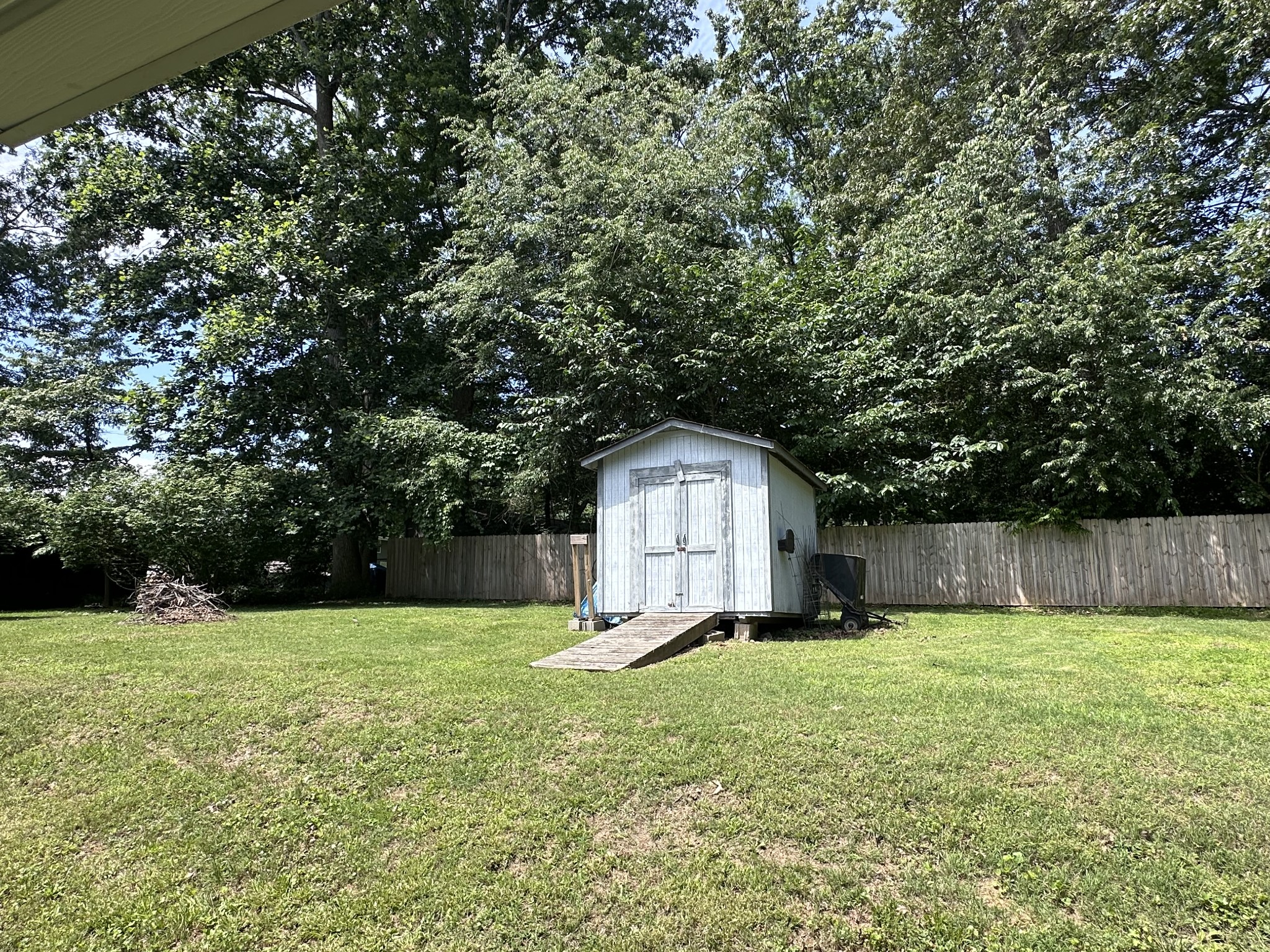 126 Trotters Cir