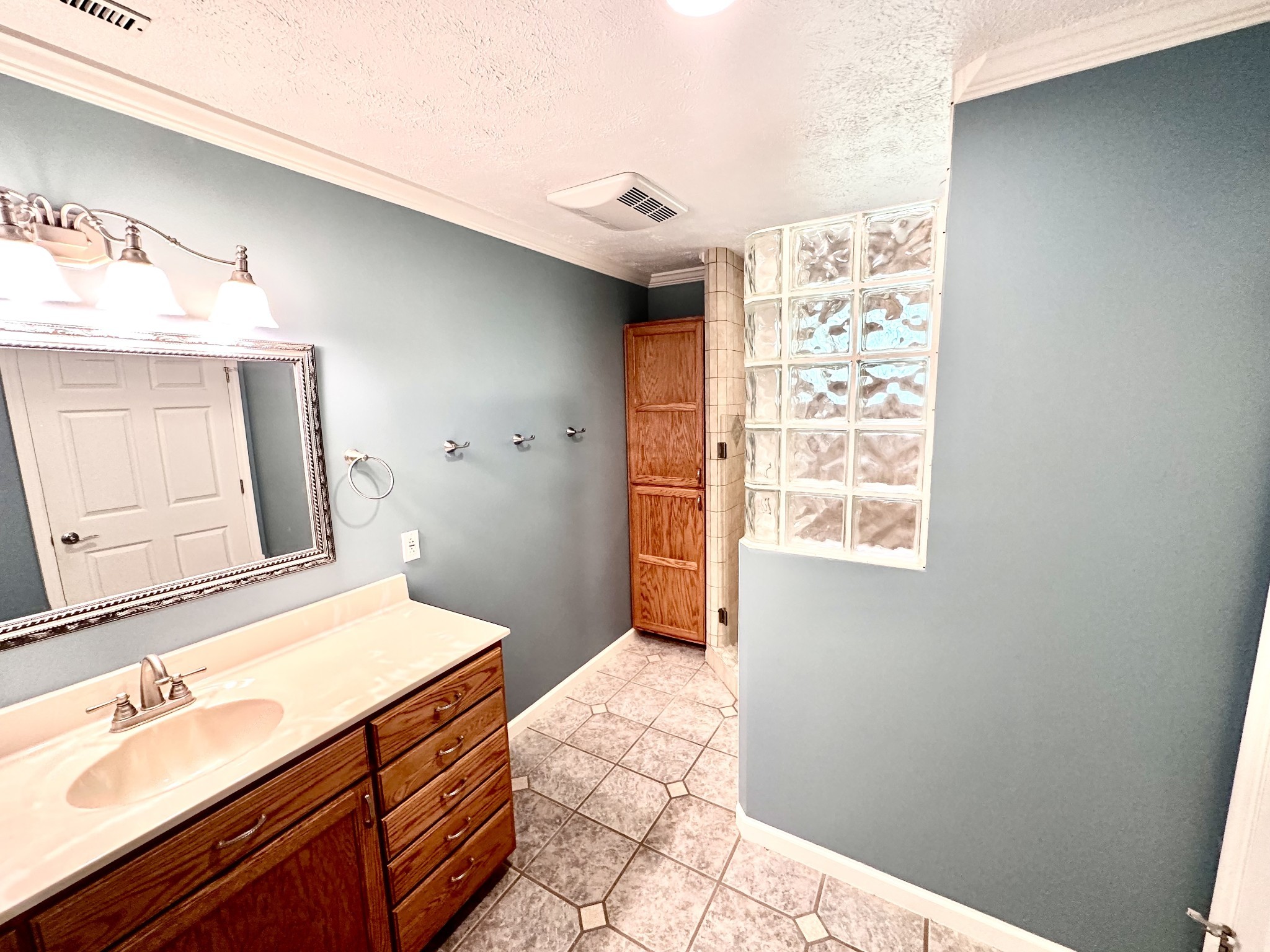 126 Trotters Cir