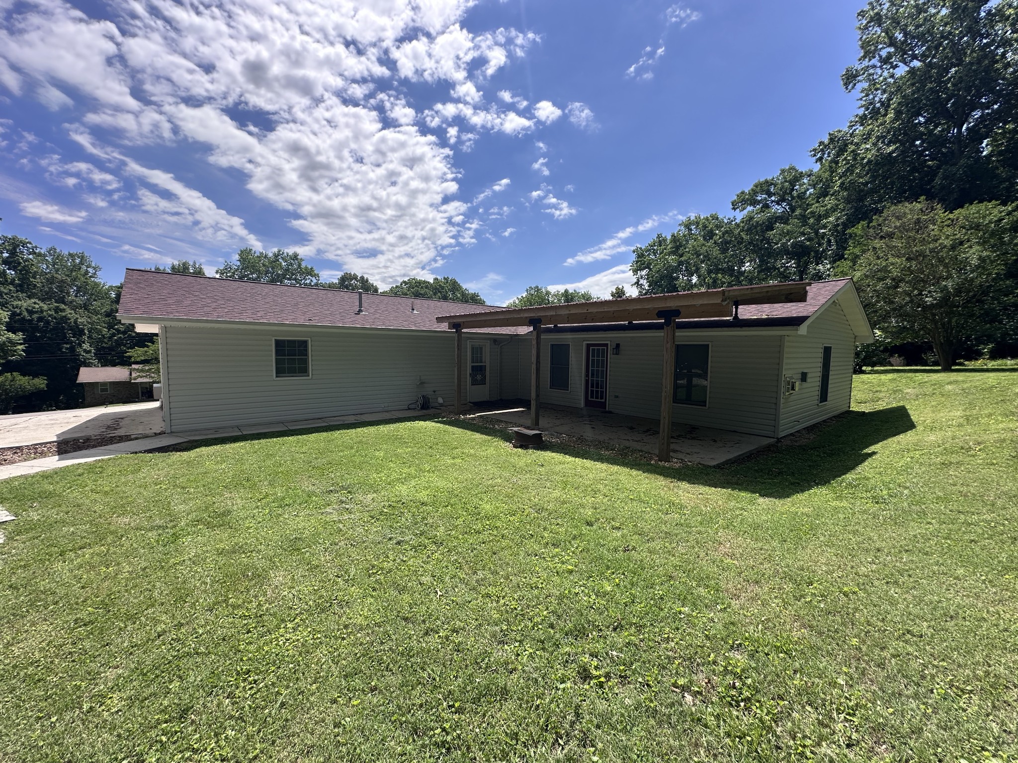 126 Trotters Cir