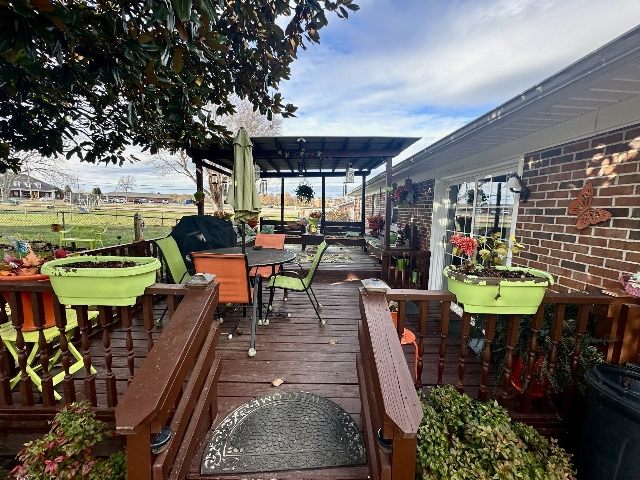 52 Hillcrest Villa Rd