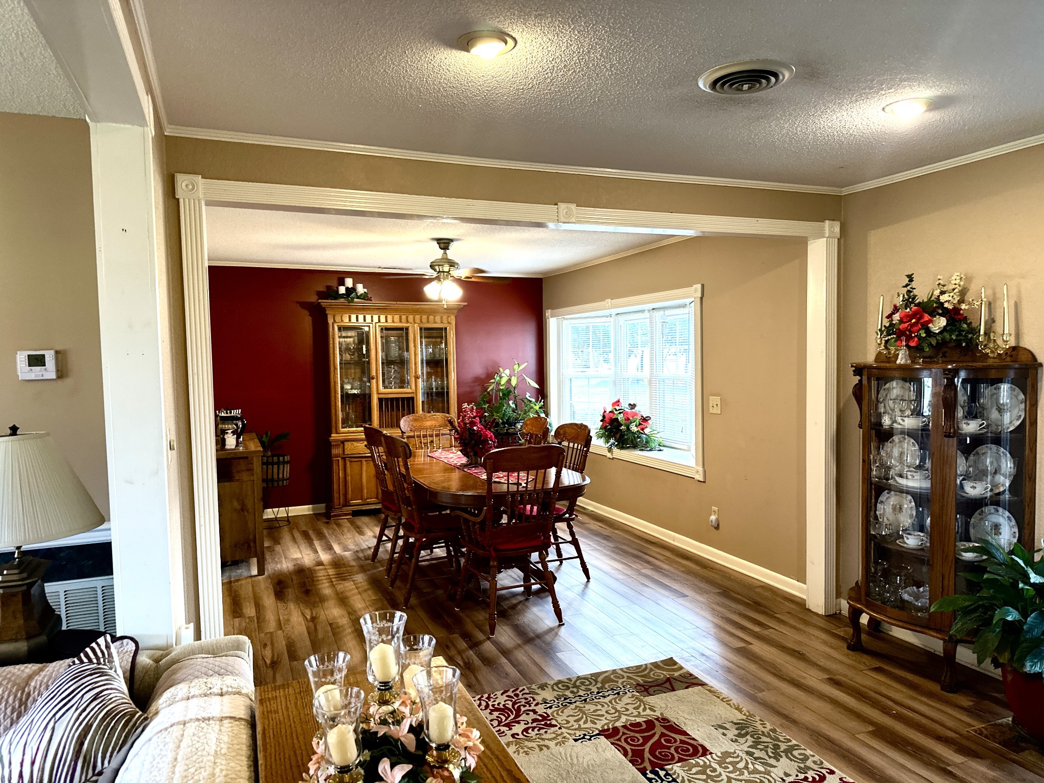 52 Hillcrest Villa Rd