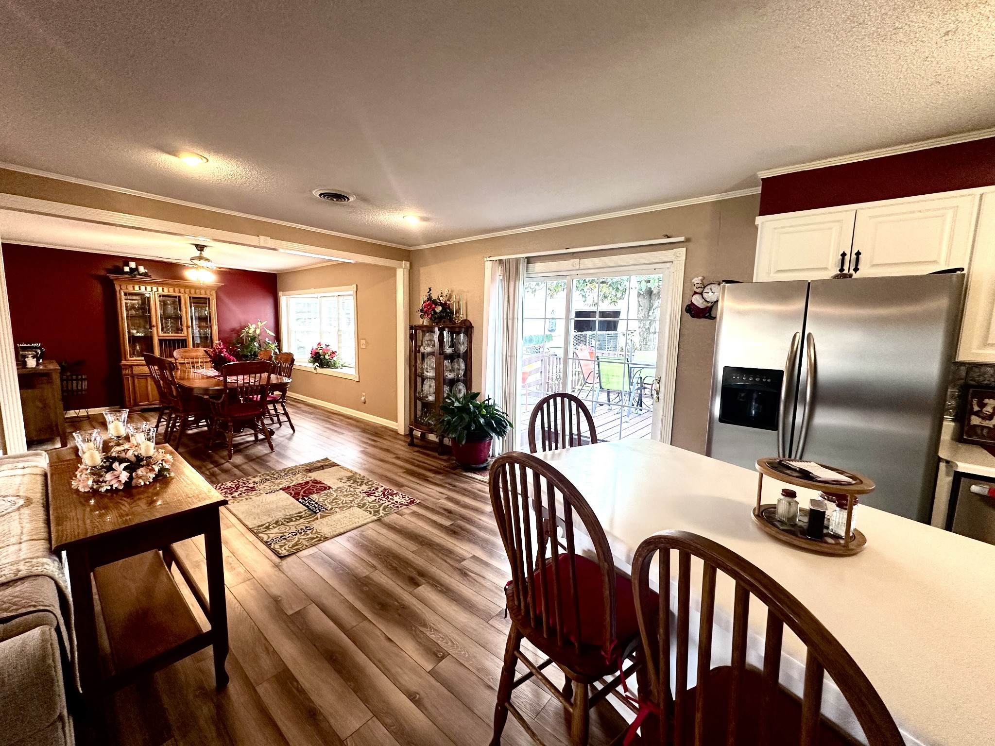 52 Hillcrest Villa Rd