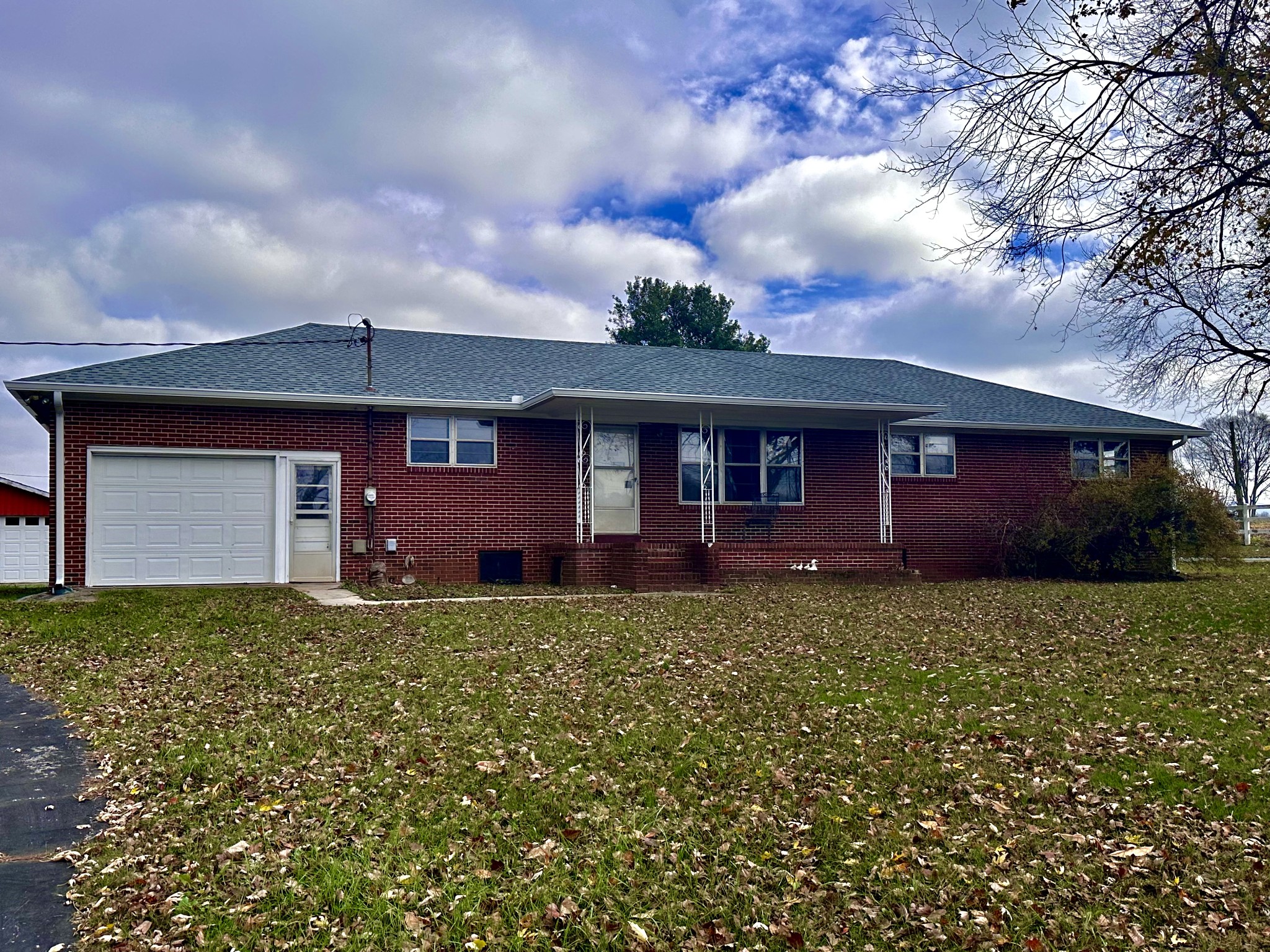 8545 Hillsboro Hwy