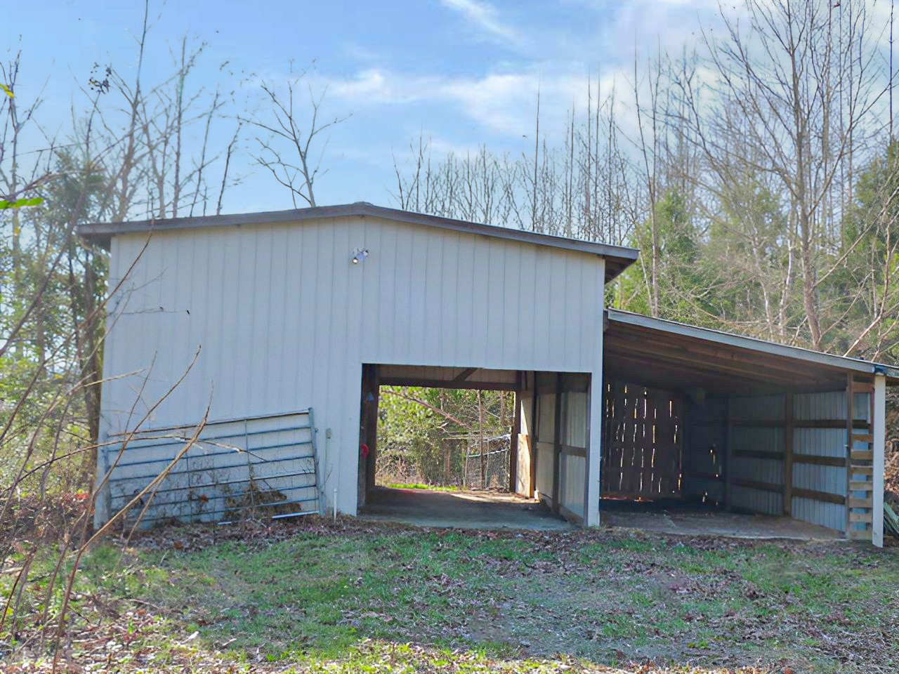 104 Salem Rd