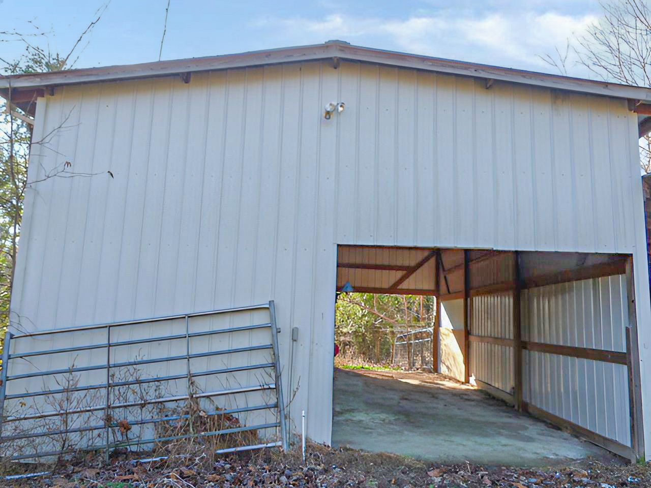 104 Salem Rd