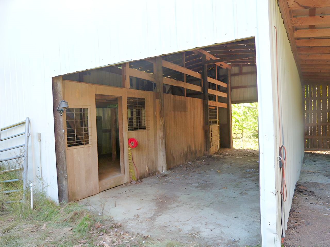 104 Salem Rd