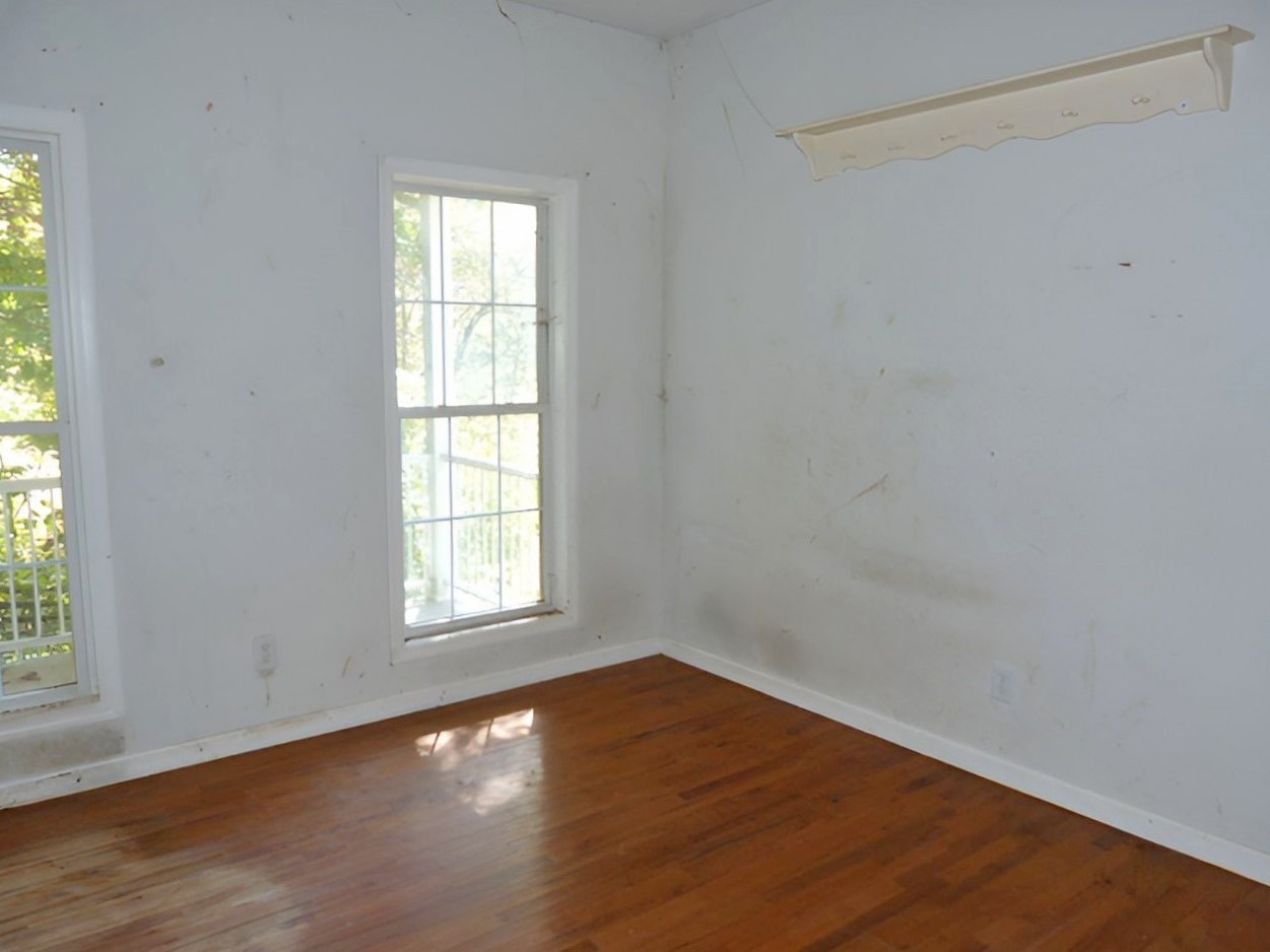 104 Salem Rd