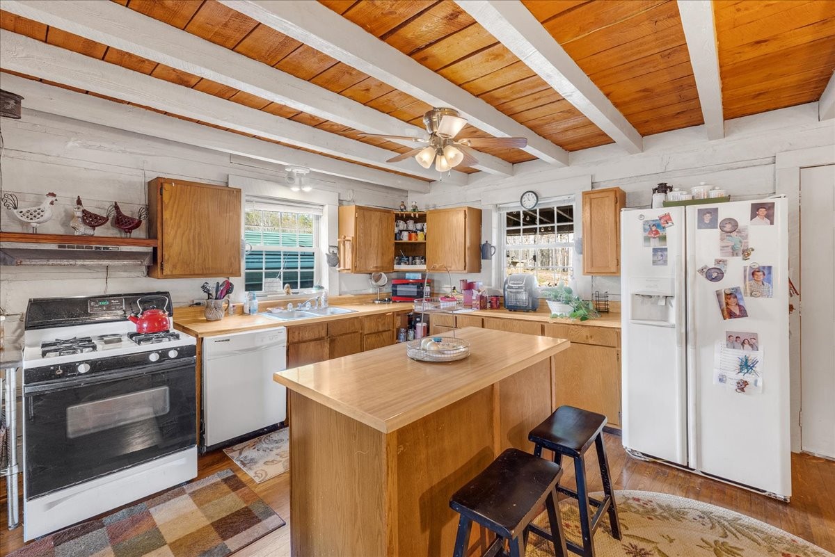 805 Parmley Hollow Rd