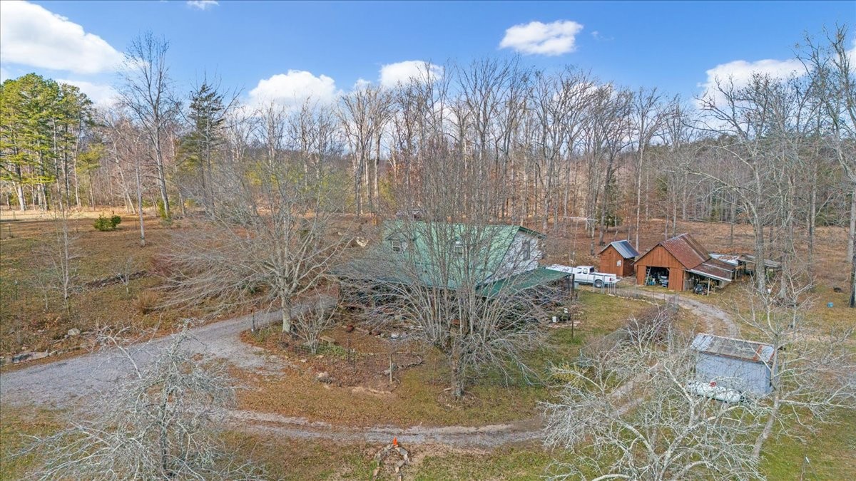 805 Parmley Hollow Rd