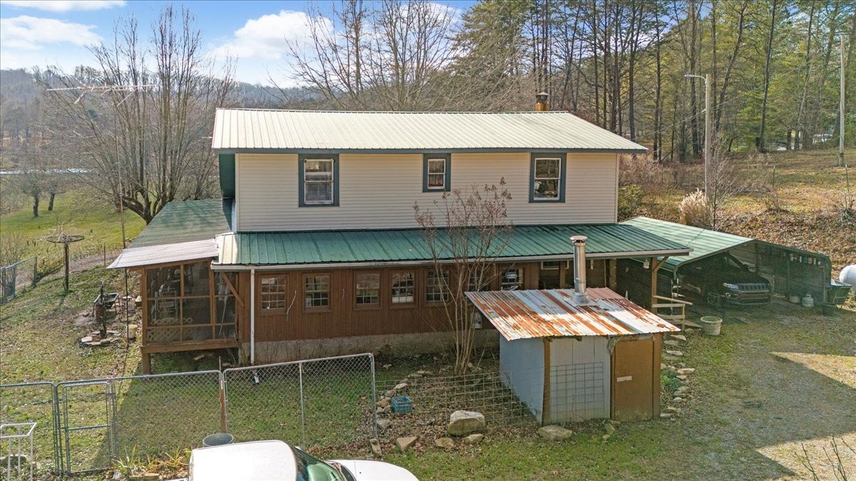 805 Parmley Hollow Rd
