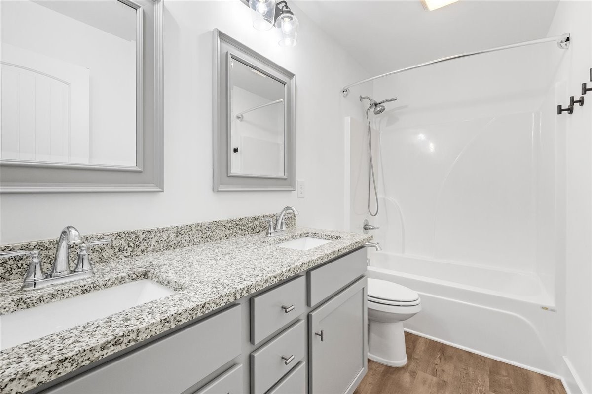 102 Harper Lndg