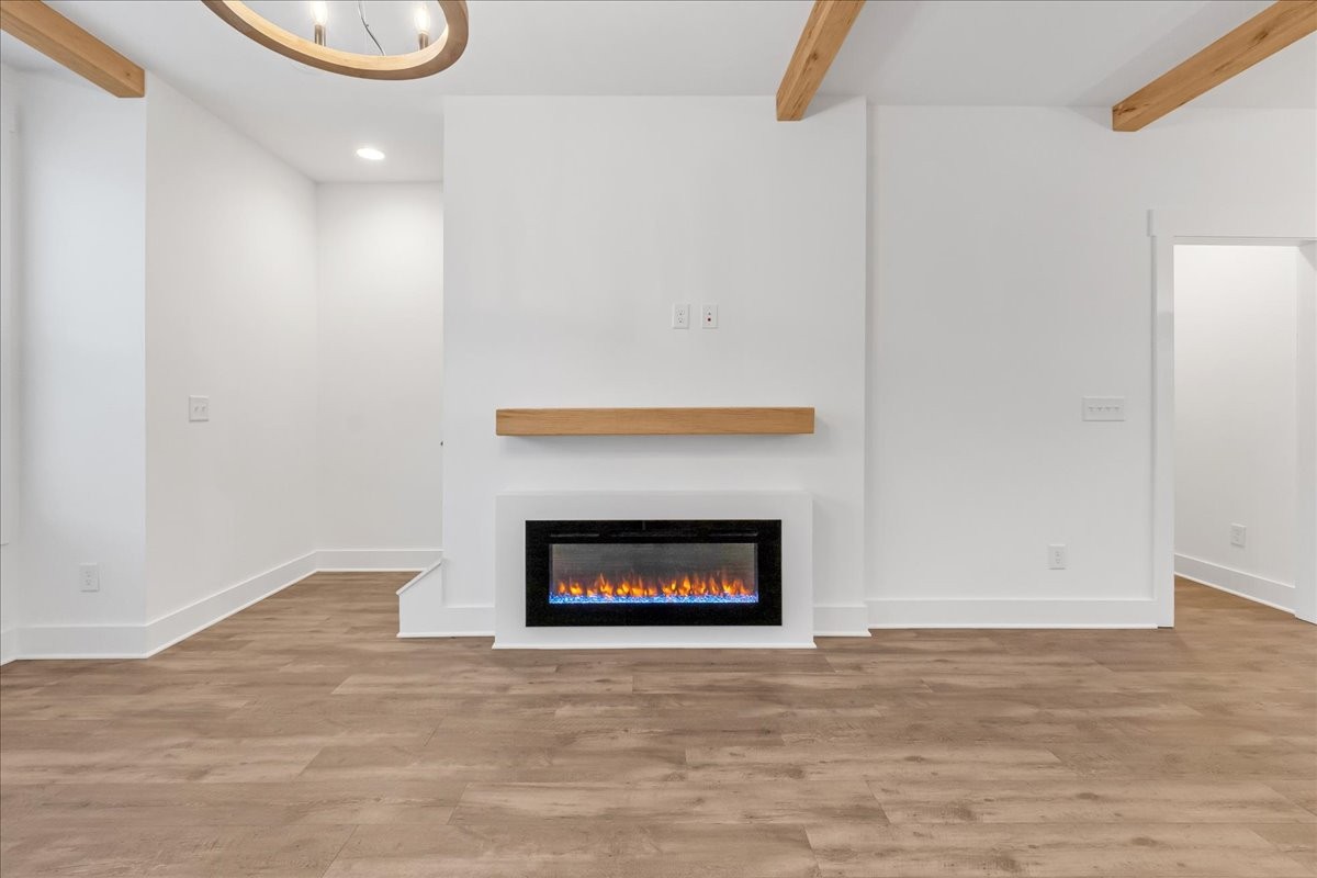 102 Harper Lndg