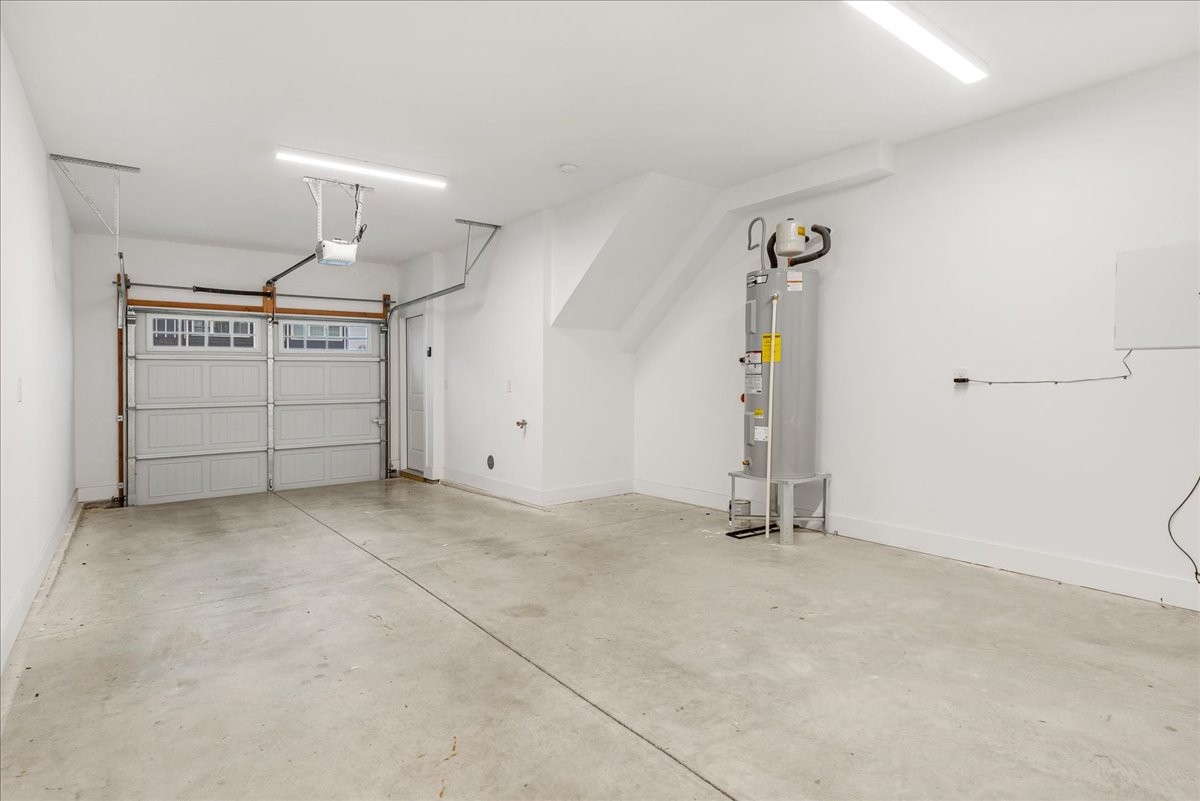 102 Harper Lndg