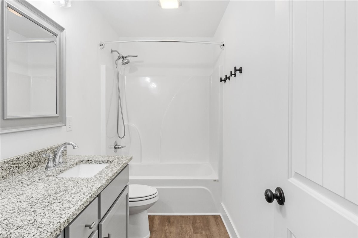 102 Harper Lndg