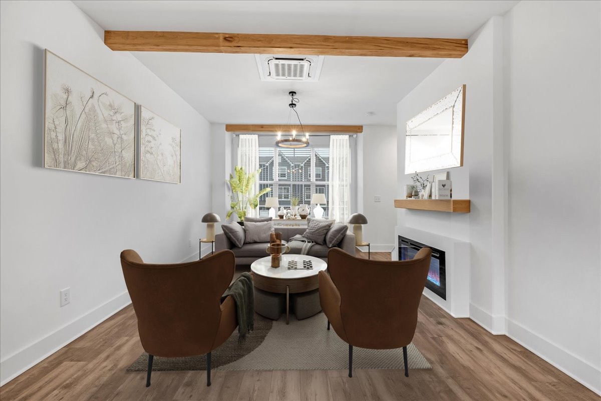 102 Harper Lndg