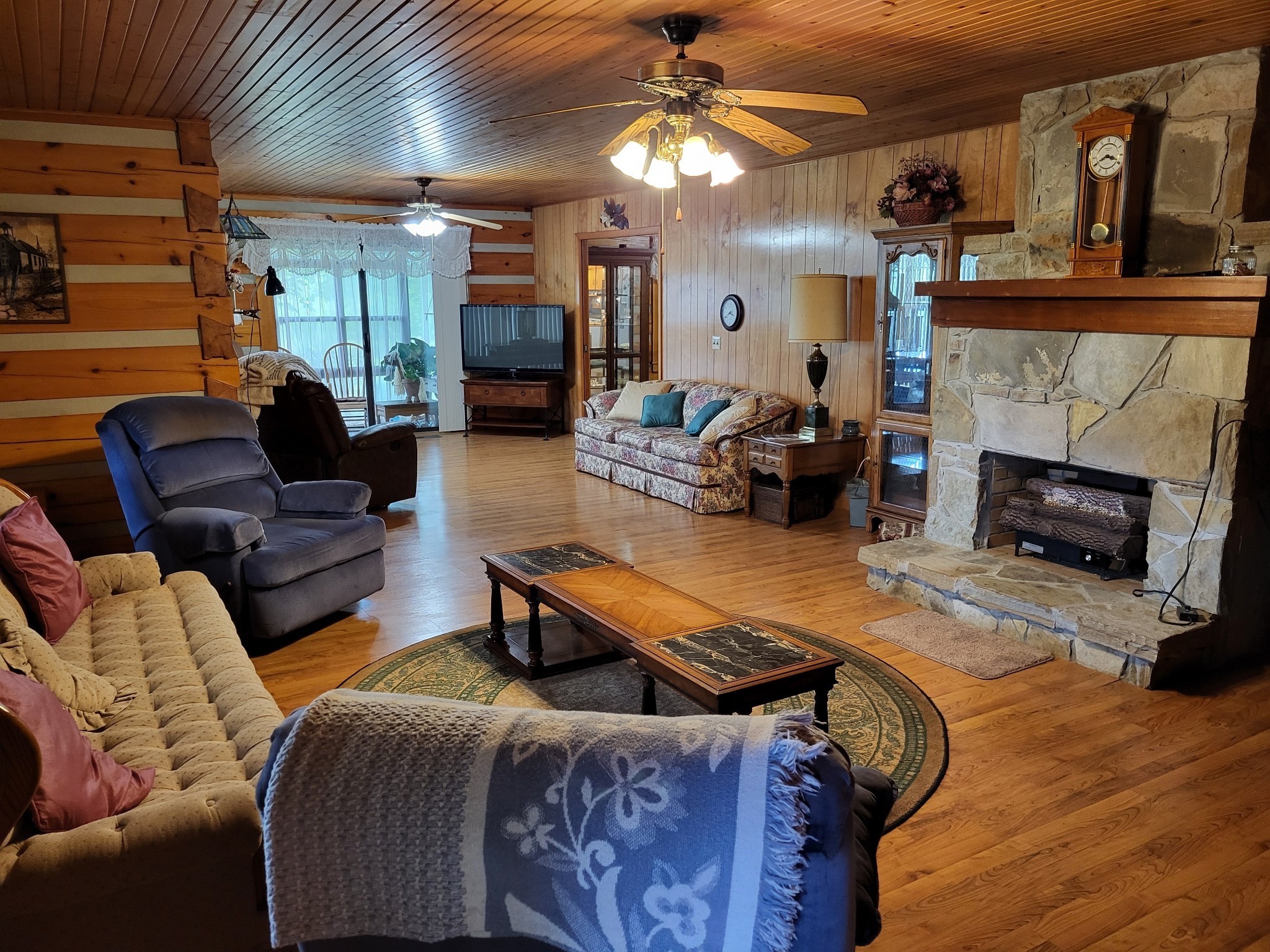 967 Mud Creek Rd