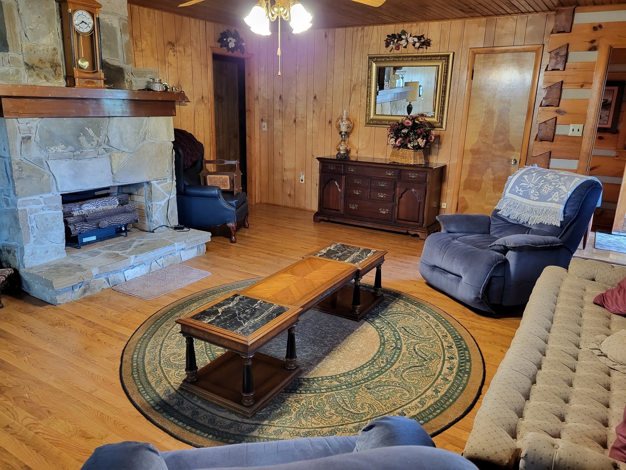 967 Mud Creek Rd
