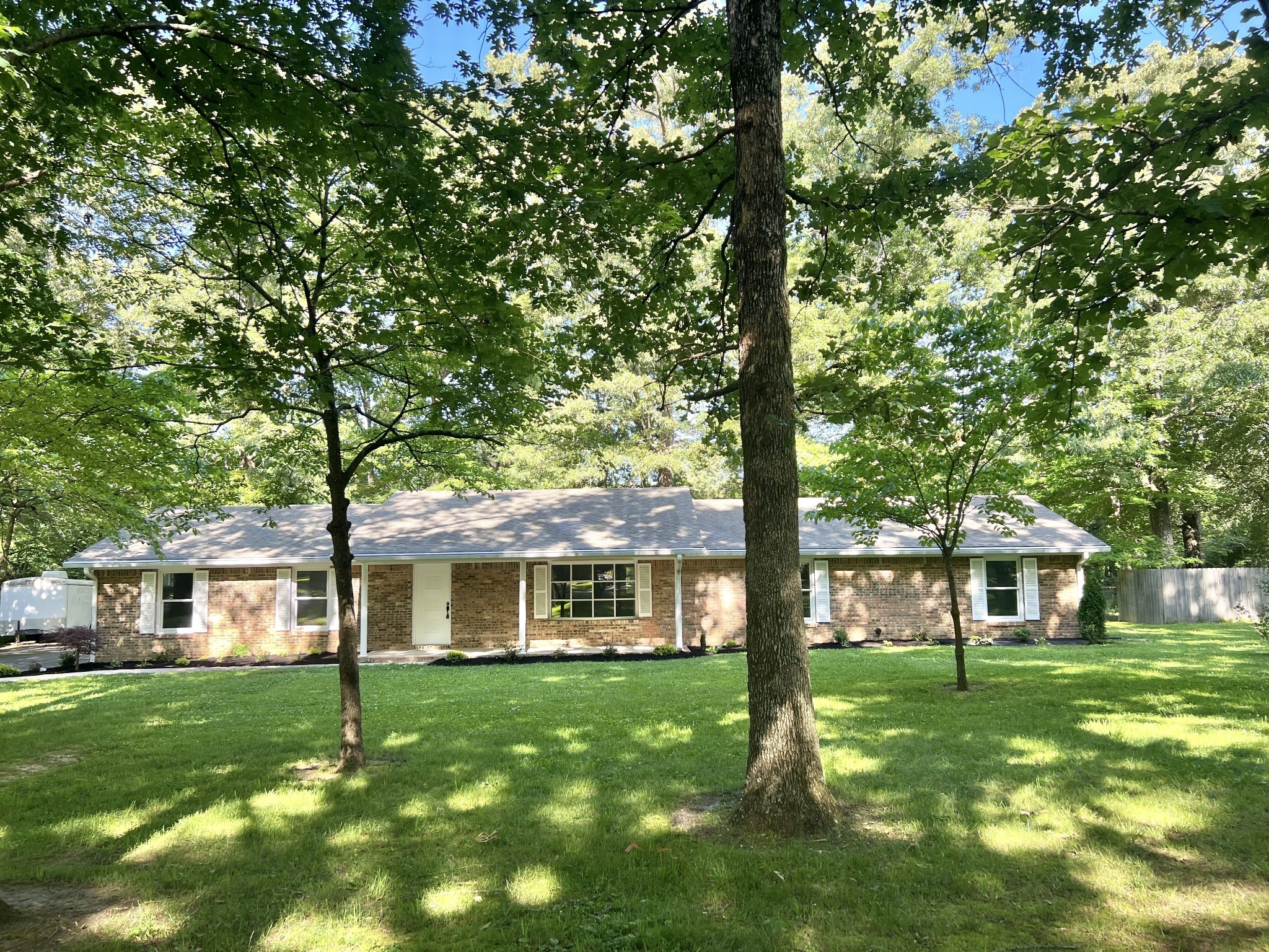 304 Sharondale Dr