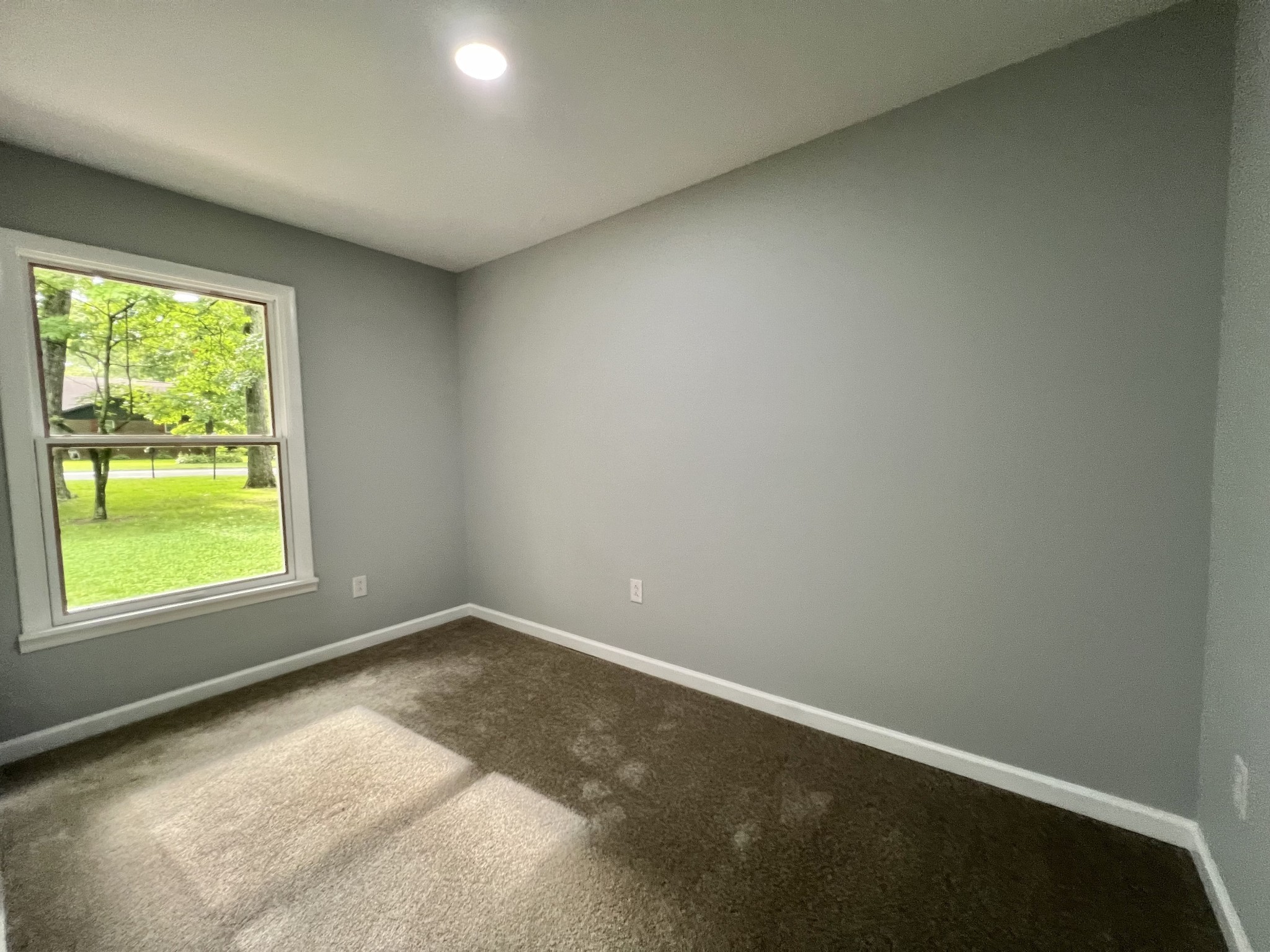 304 Sharondale Dr