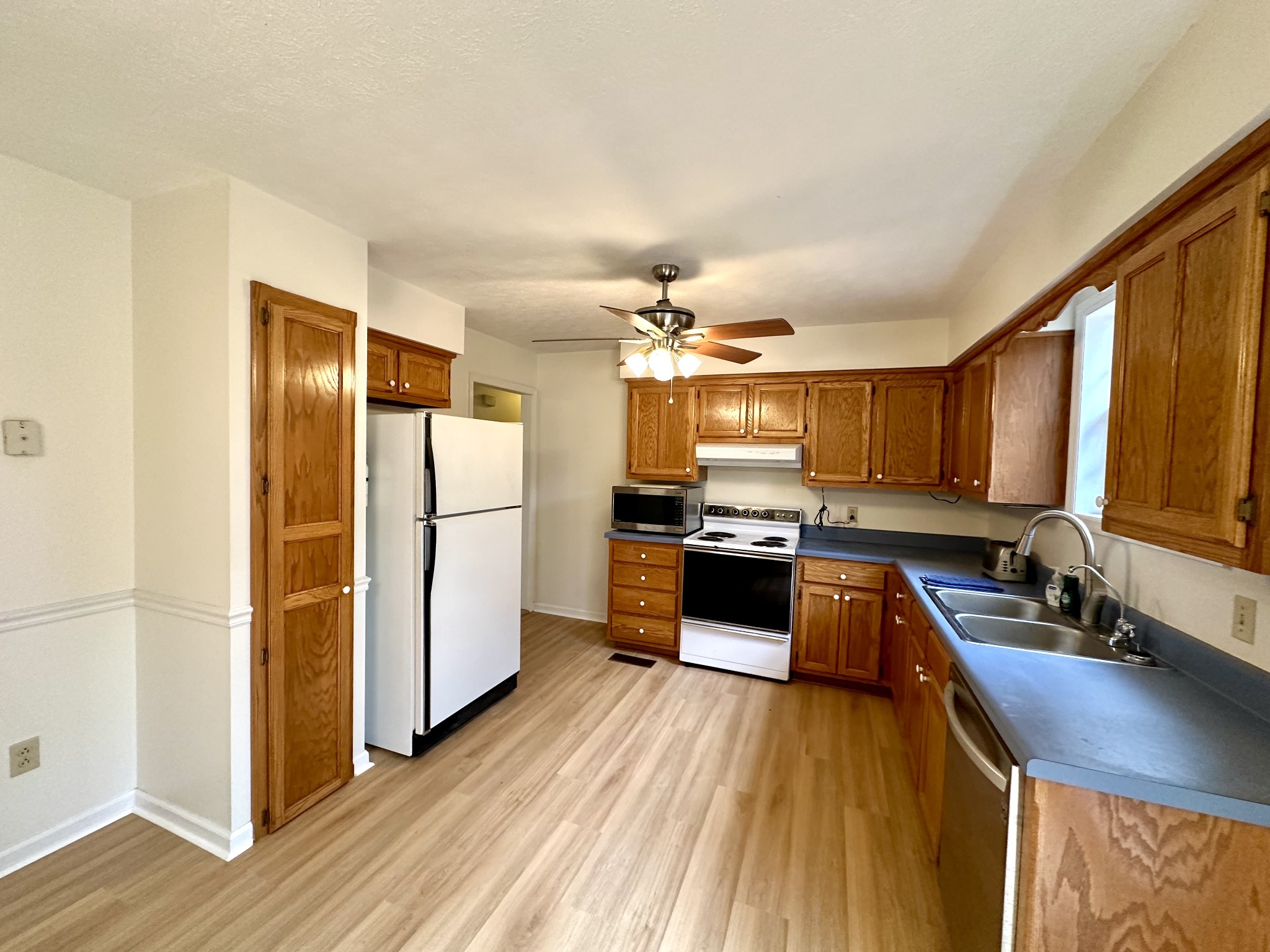 102 Keri Dr