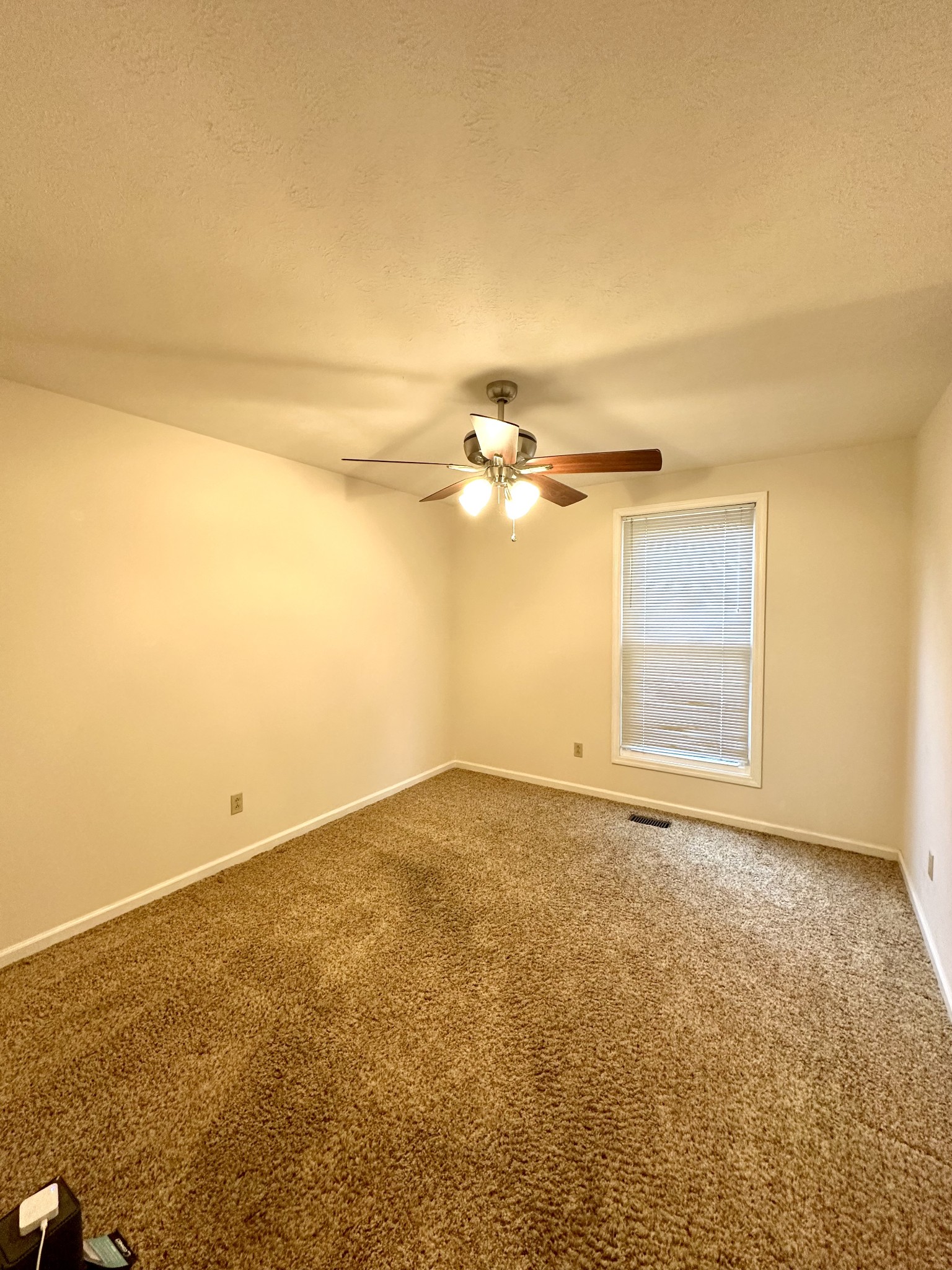 102 Keri Dr
