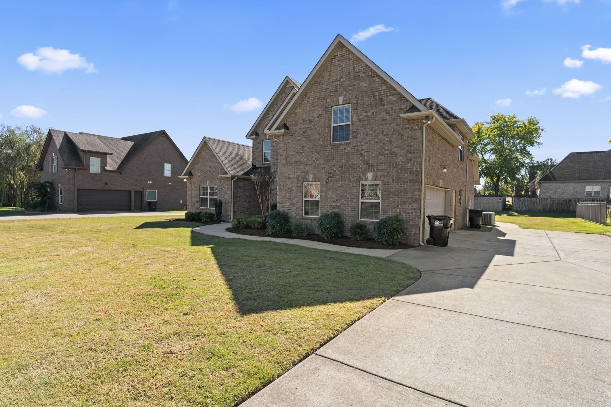 1918 Jose Way