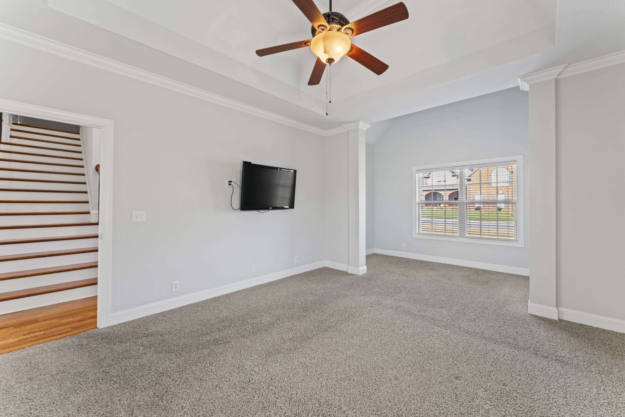 1918 Jose Way