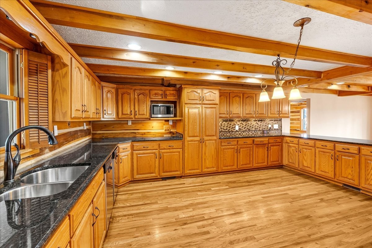 312 Roscoe Lynn Rd