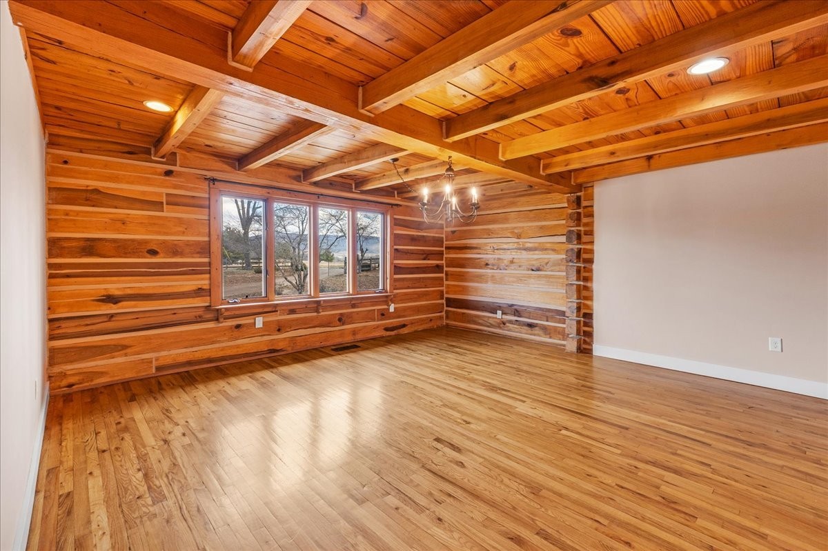 312 Roscoe Lynn Rd