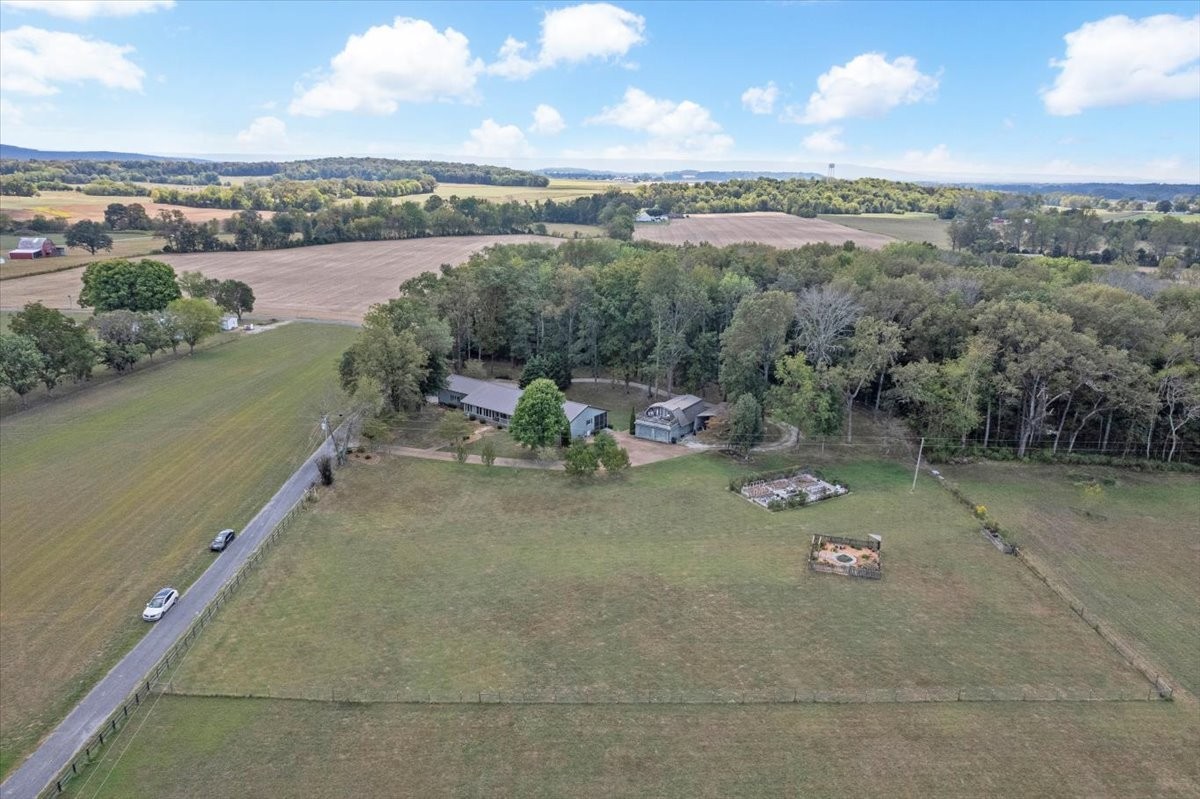 312 Roscoe Lynn Rd