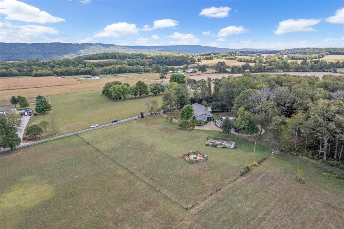 312 Roscoe Lynn Rd