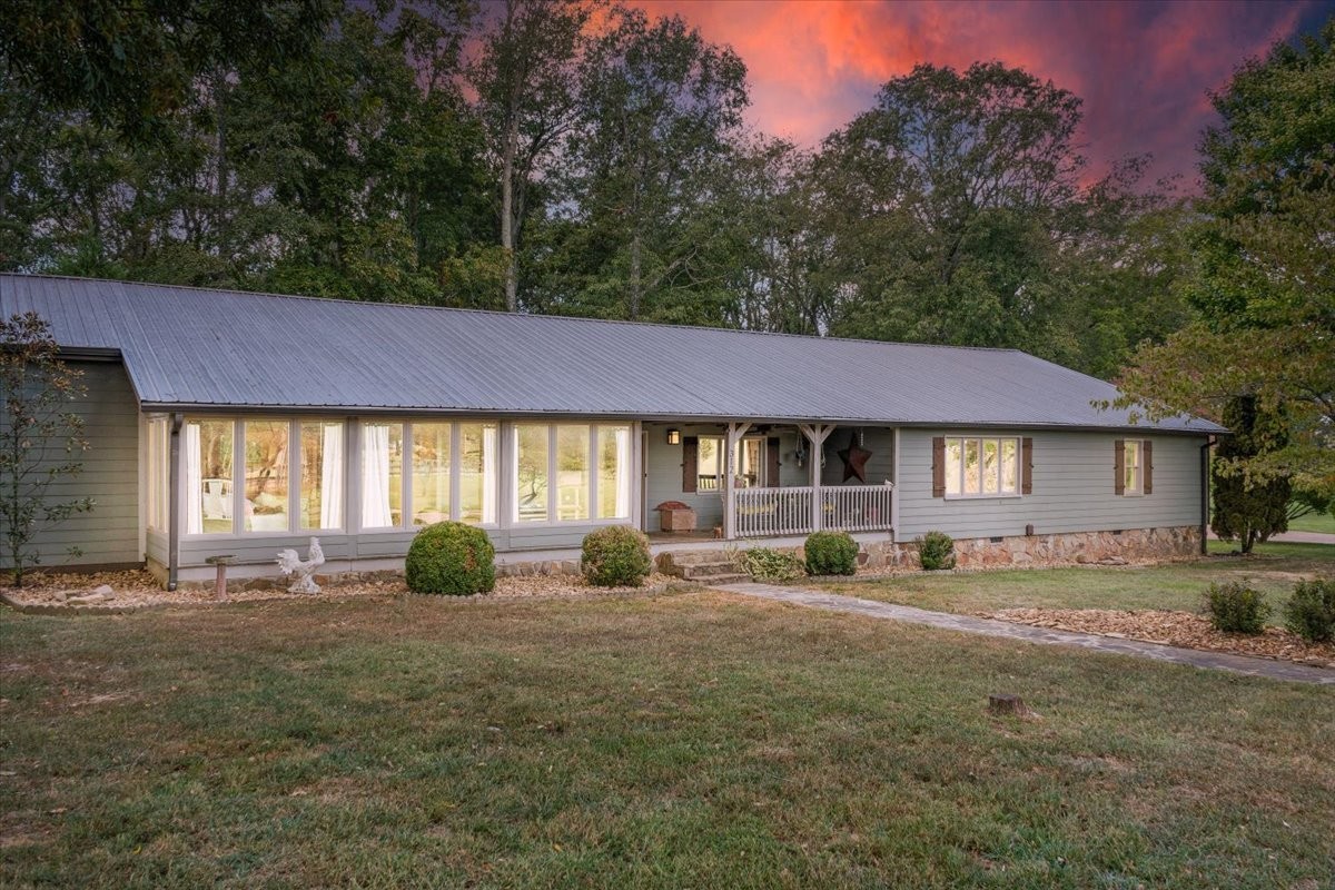 312 Roscoe Lynn Rd
