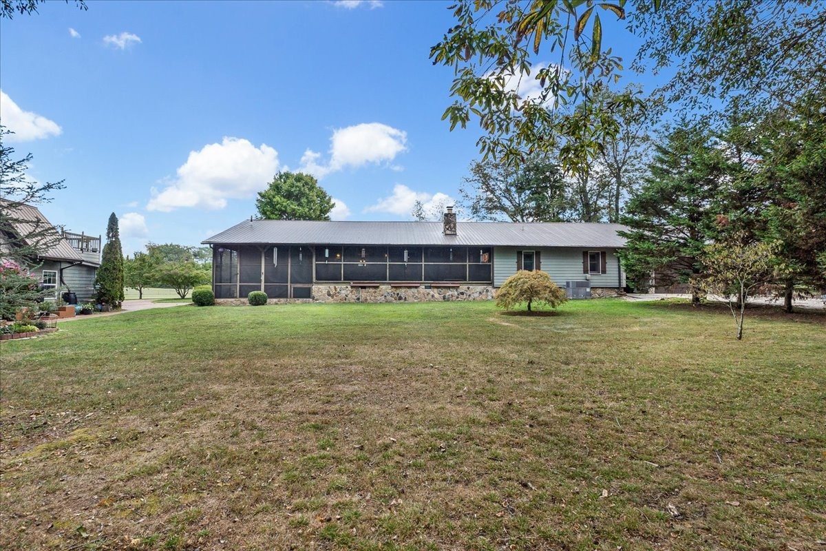 312 Roscoe Lynn Rd