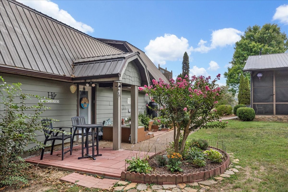 312 Roscoe Lynn Rd