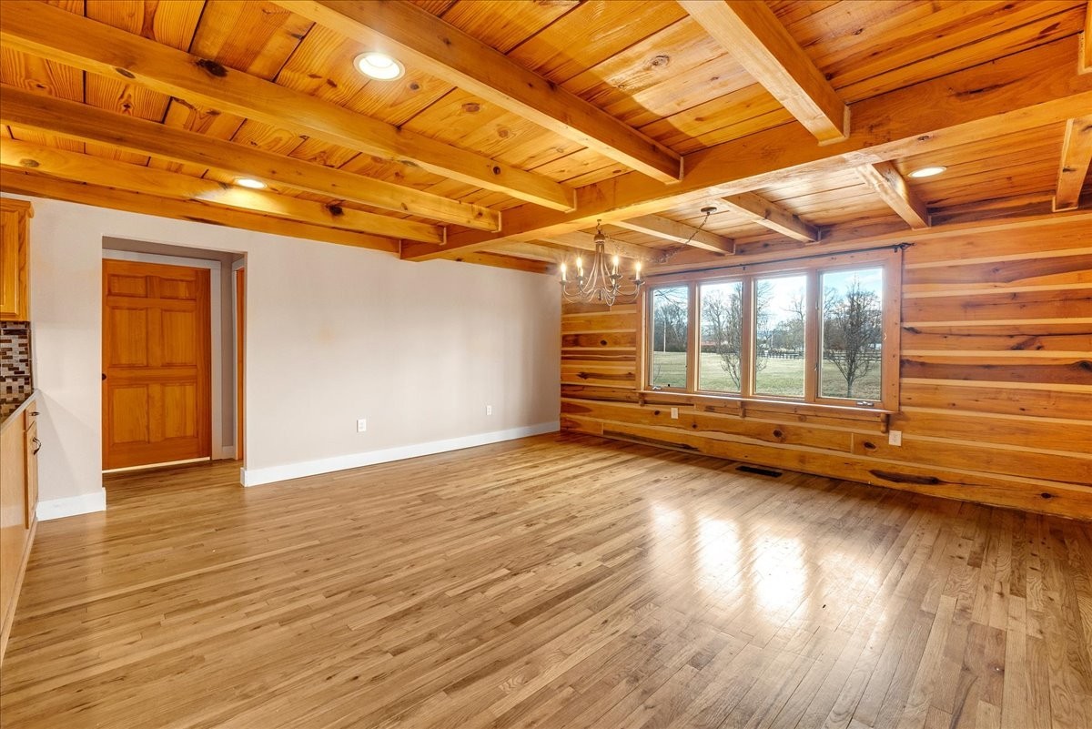 312 Roscoe Lynn Rd