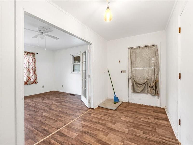1121 Cranor Rd