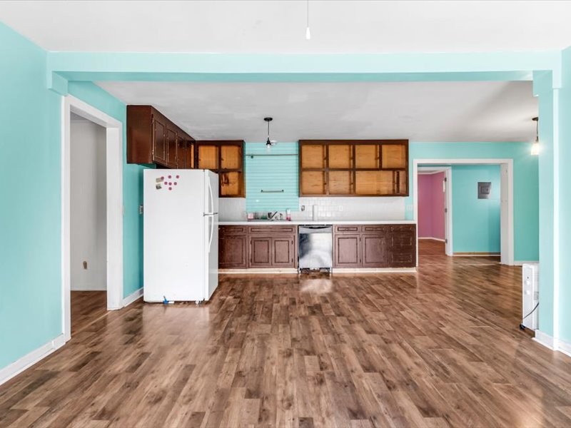 1121 Cranor Rd
