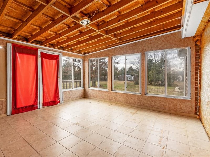1121 Cranor Rd