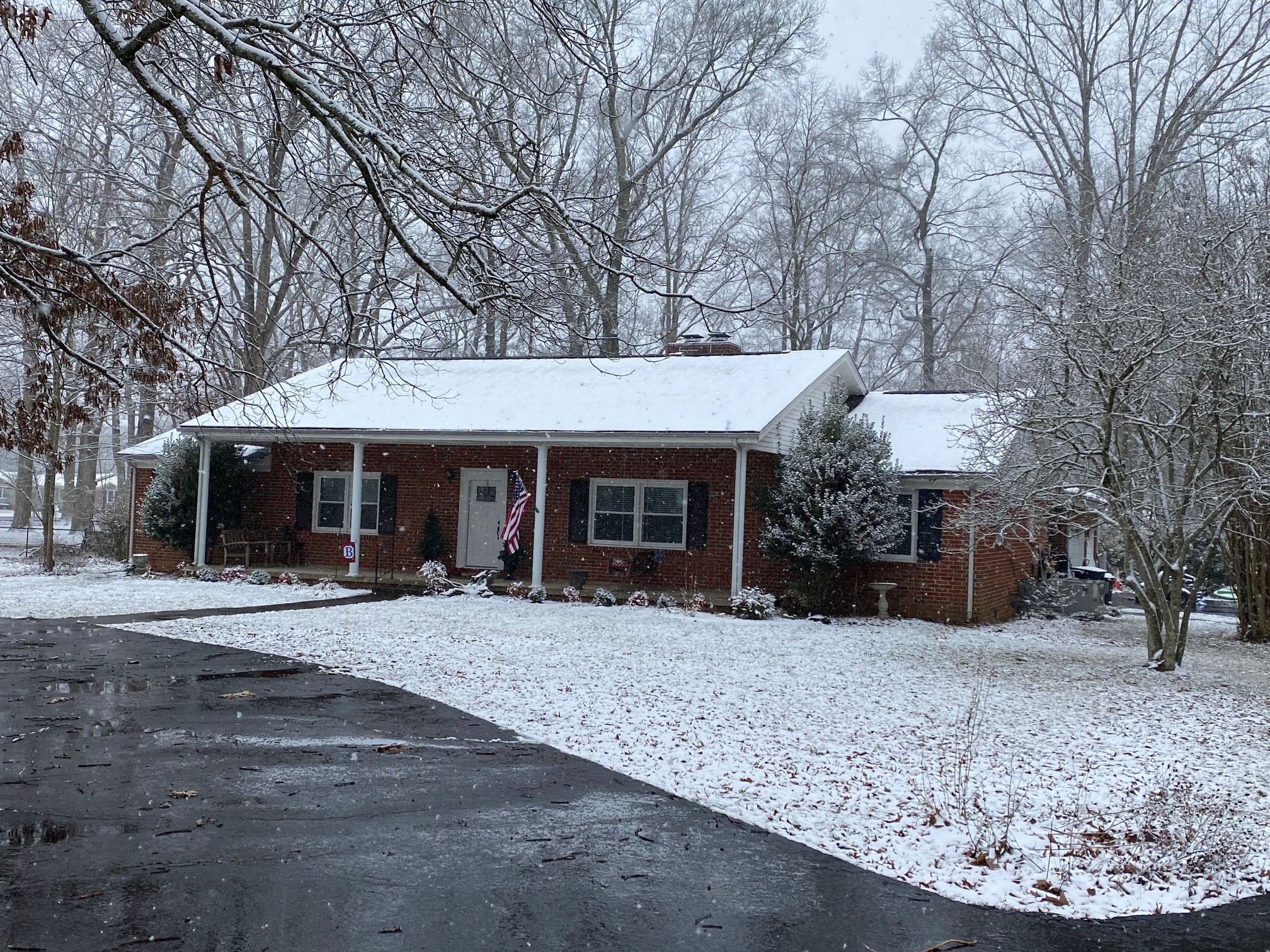 1105 Pickett Dr