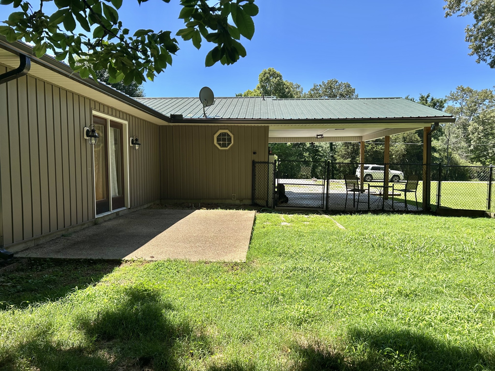 403 Bryan Blvd
