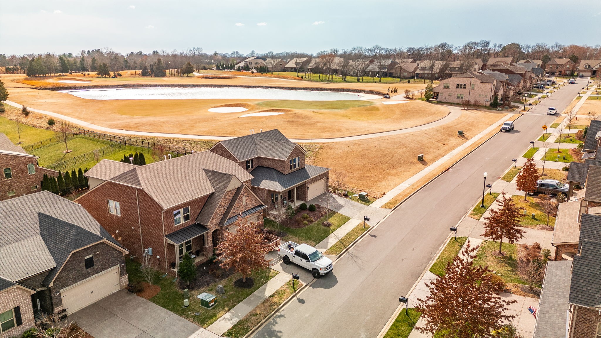 1052 Fenner Ln