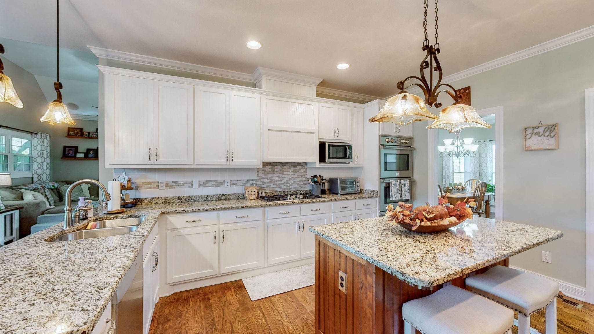 713 Clarence Finney Rd