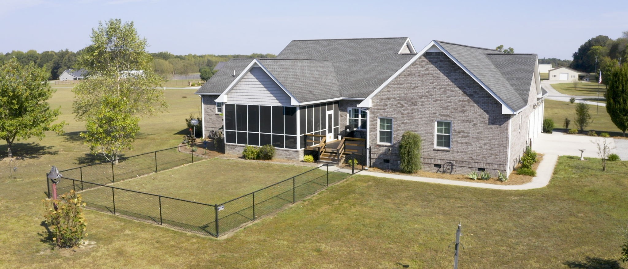 713 Clarence Finney Rd