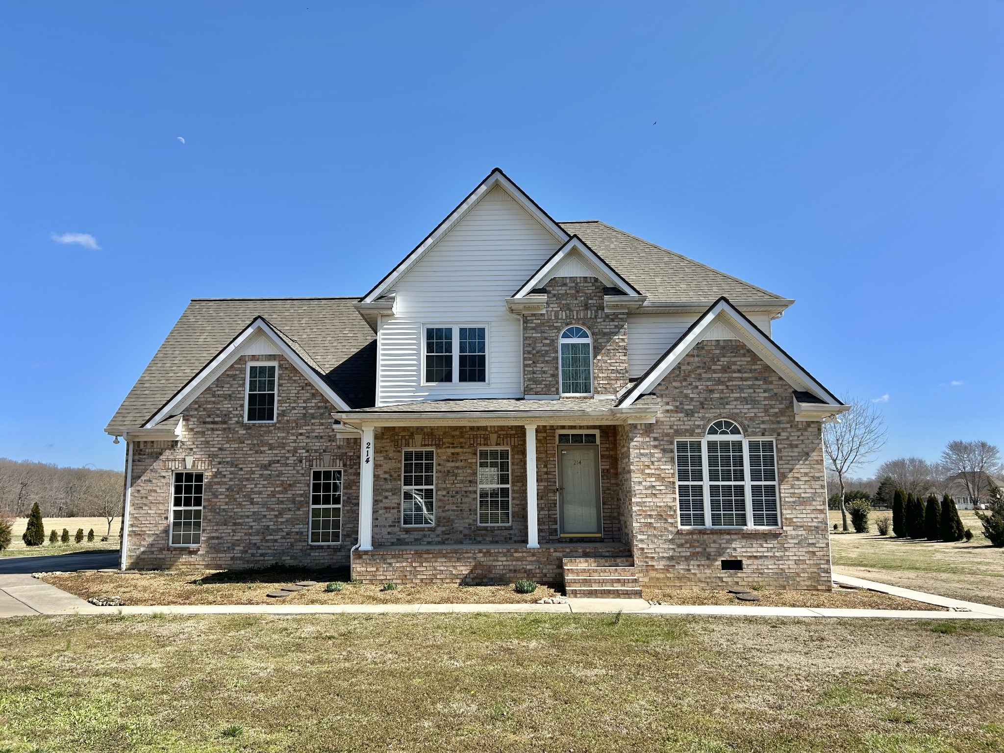 214 Mitchell Ln